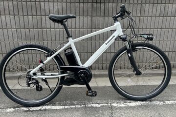 雨上がりの凸凹道を走破せよ！パナソニック「ハリヤ」。